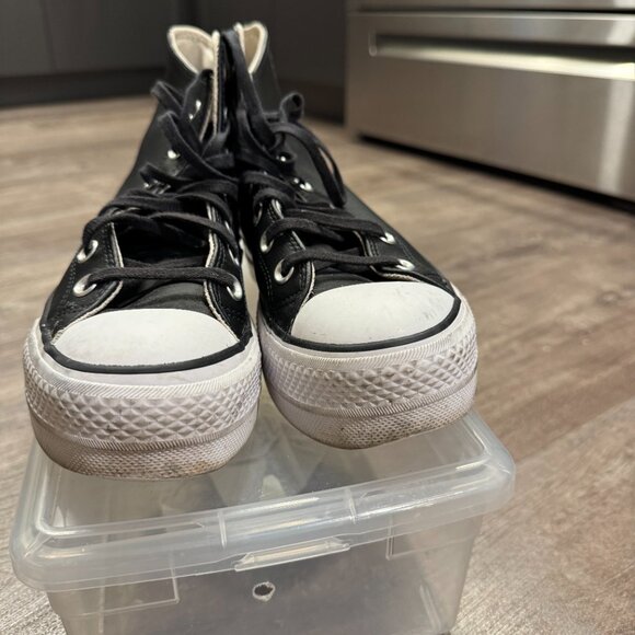 Converse Women's Chuck Taylor All Star Lift High - Picture 2 of 4